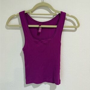 SKIMS // Purple cotton rib tank